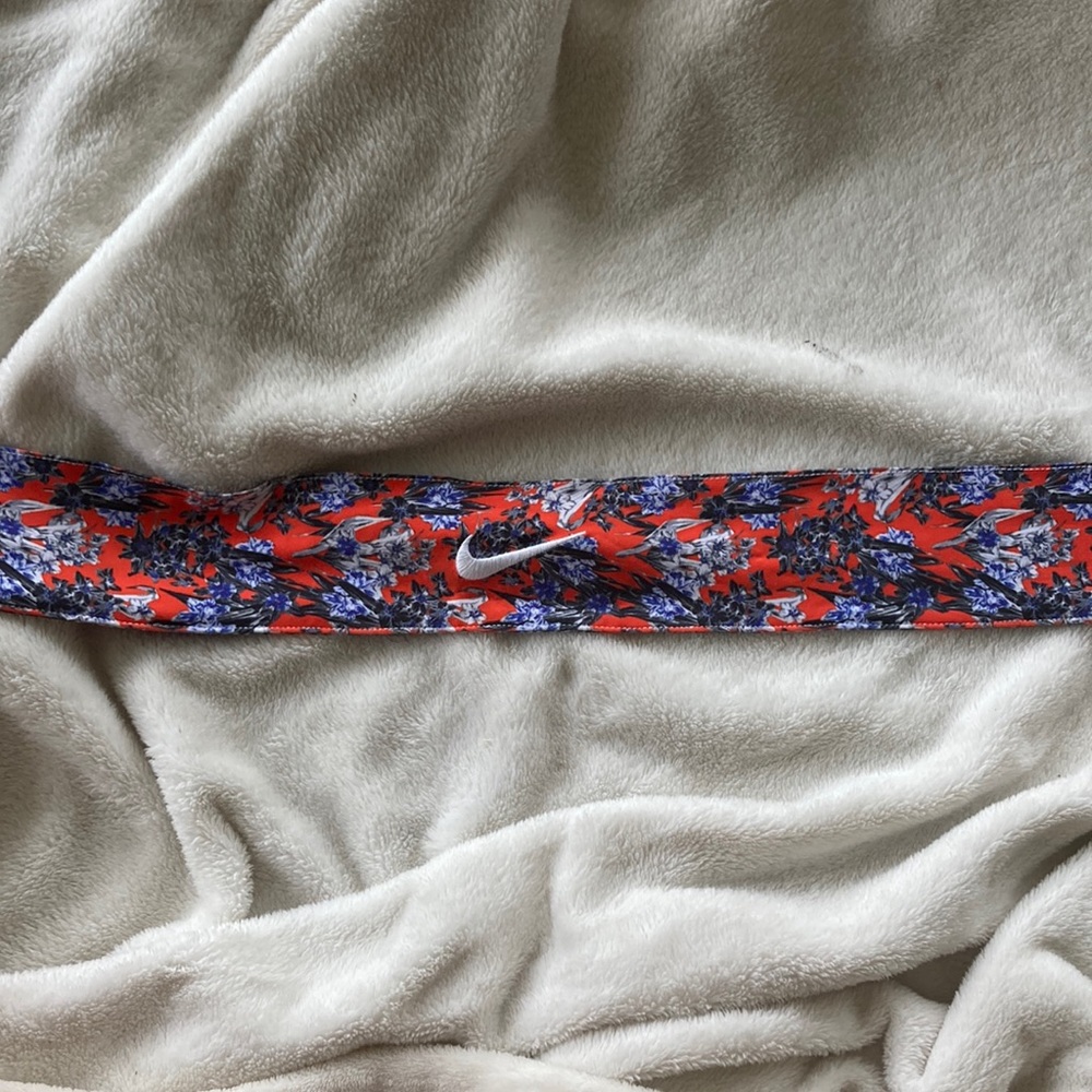 Nike Self Tie Headband